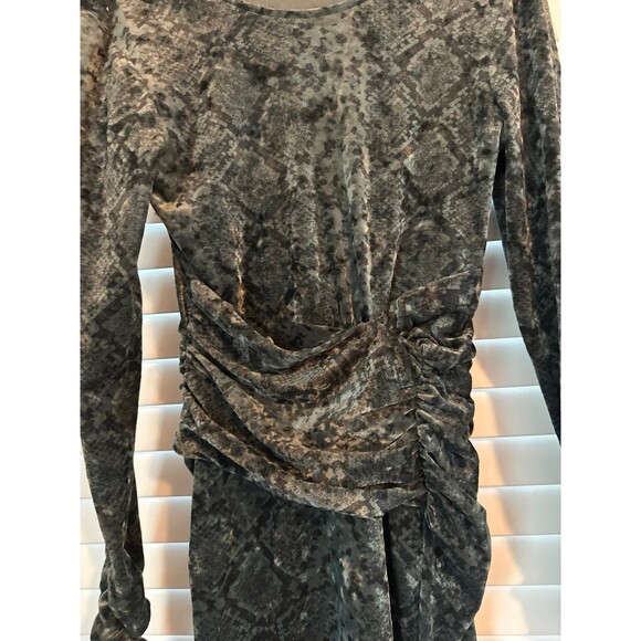 Zara snakeskin mini green velvet dress - Picture 2 of 5